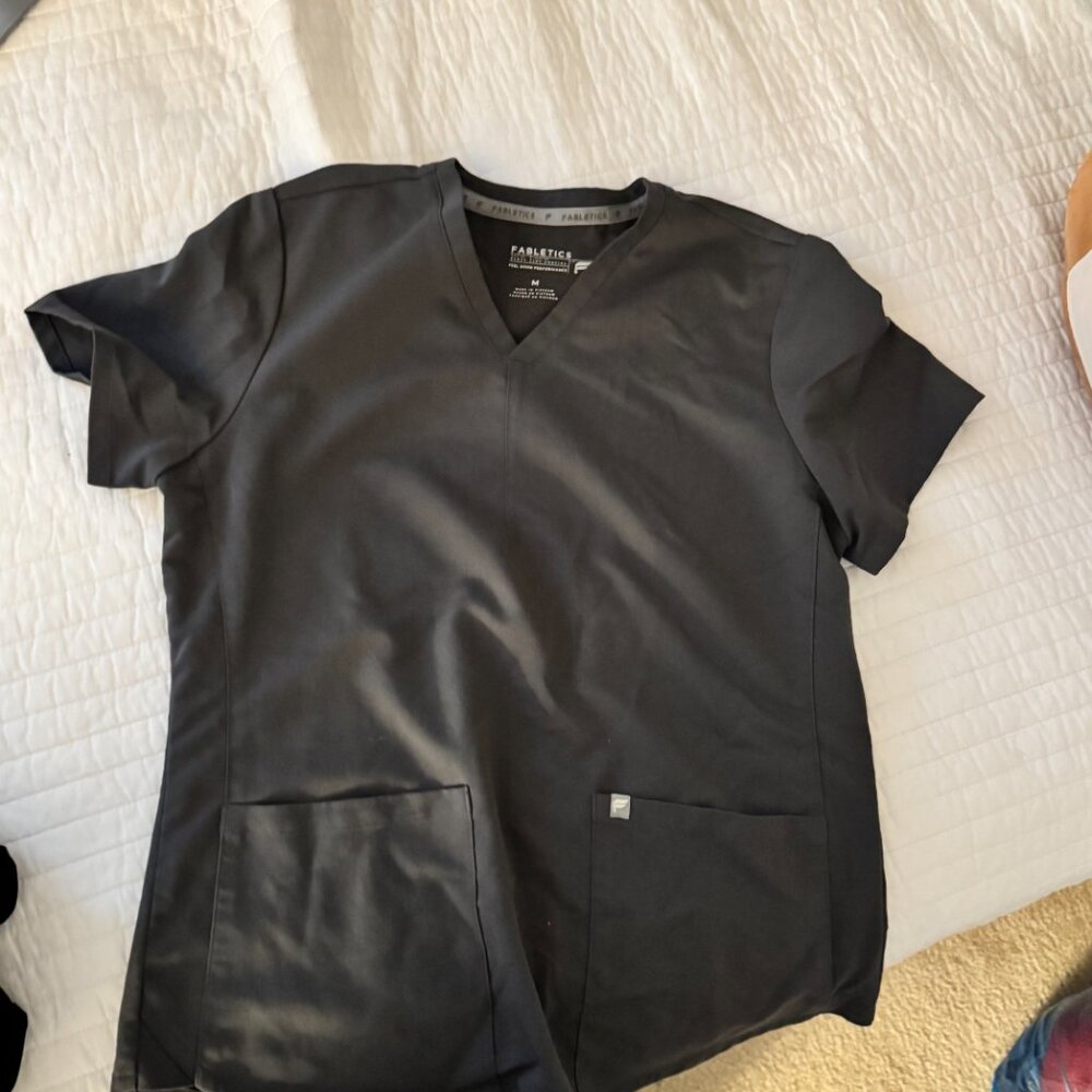 Fabletics Method Scrub Top - Onyx - image 2